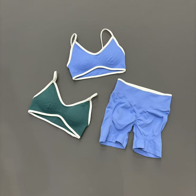 Ignite Yoga Fitness - 2-teiliges Sportset Ignite Sculpt Scrunch BH