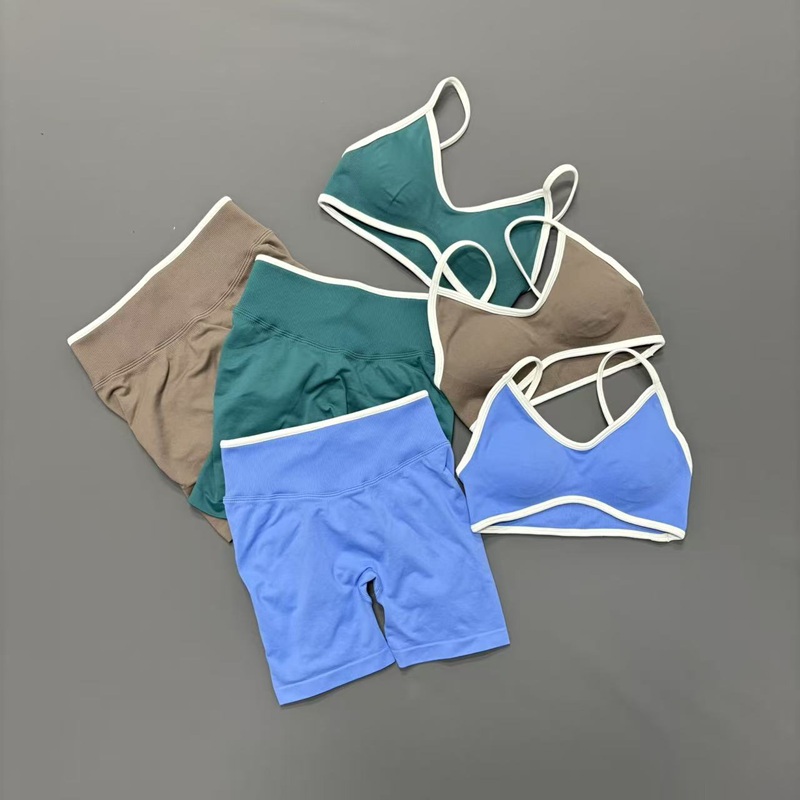 2-teiliges Fitness-Set für Dam – Ignite Yoga Fitness Bewertung und Preis